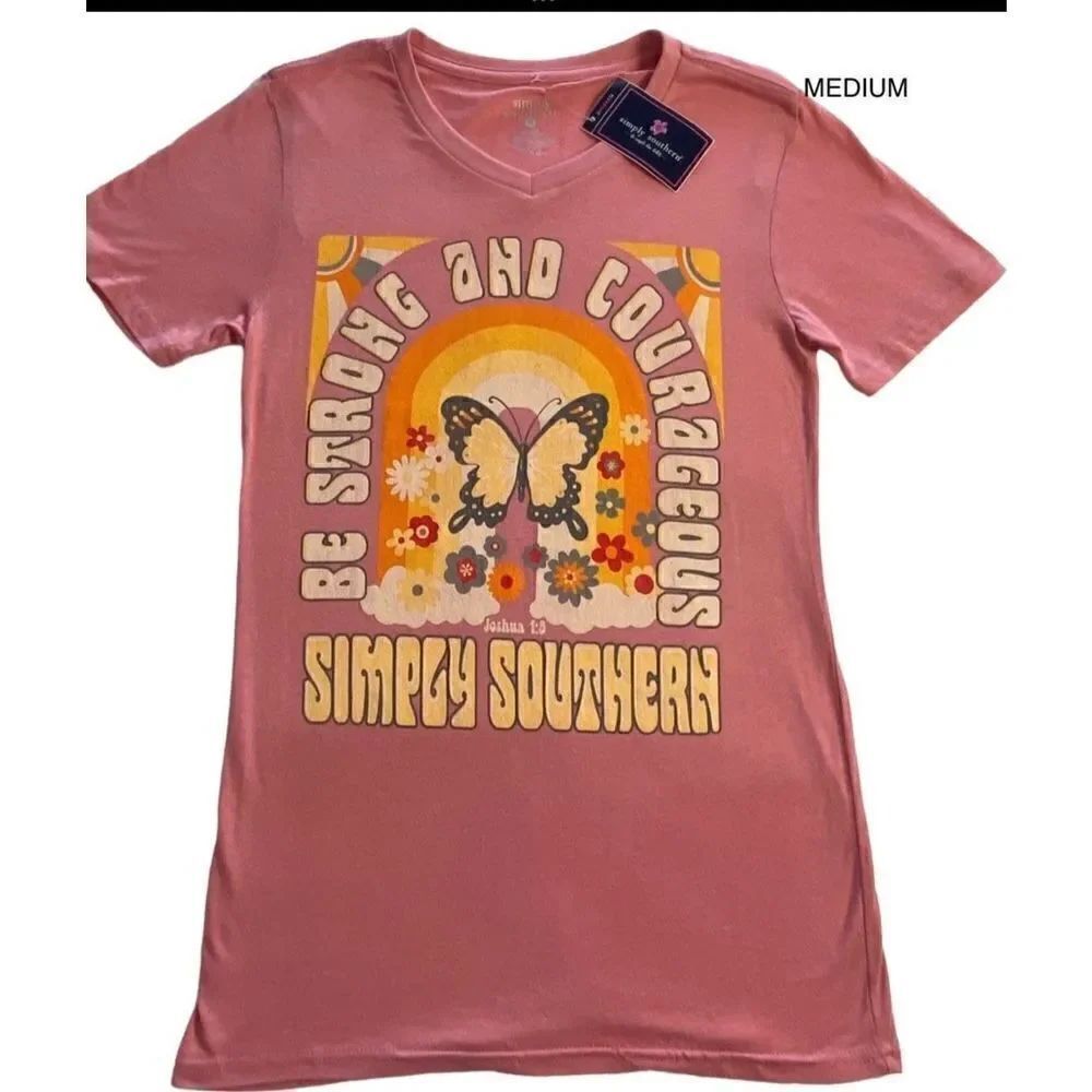 SIMPLY SOUTHERN  MEDIUM “BE STRONG AND COURAGEOUS” Tshirt